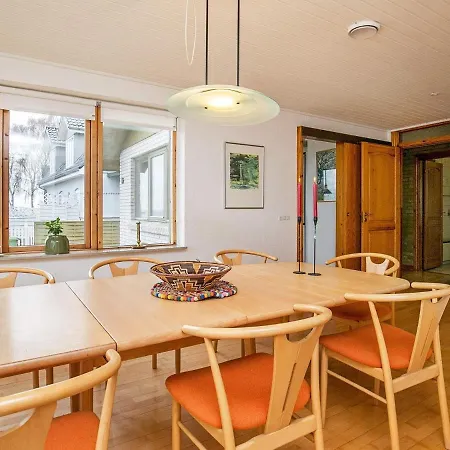 Vakantiehuis Holiday Ii *